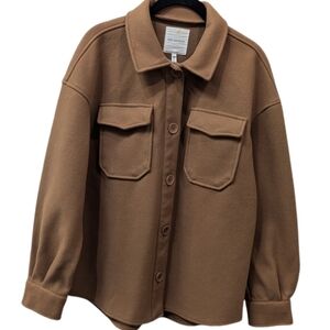 Avec Les Filles Tan Boyfriend Button Down Shirttail Fall Shacket (S)